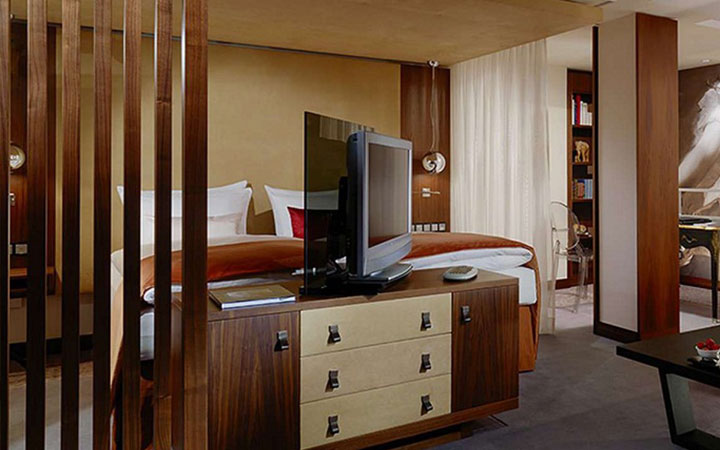 Globo di Luce Pendant Lamp by Fontana Arte Lamps